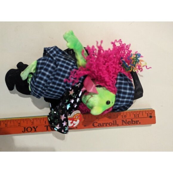 Ty Beanie Baby SCARY The WITCH 8 inch HALLOWEEN Paper Tags Plush Stuffed Doll - Picture 9 of 9